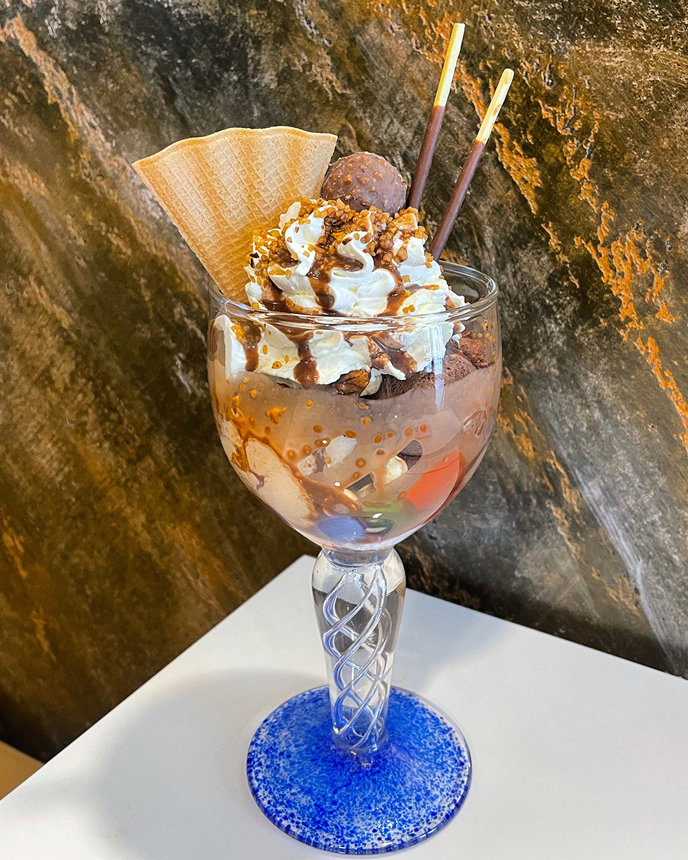 La-Rosa-Eiscafe-Sinzheim-Eisbecher-Top-Qualitaet